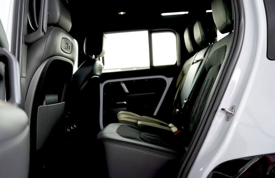 2022 Land Rover Defender thumbnail 6