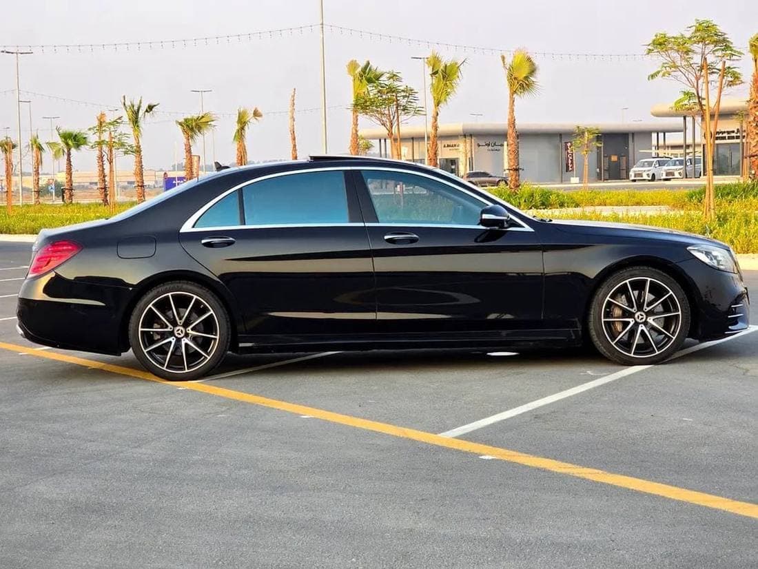 2018 Mercedes Benz S560 thumbnail 7