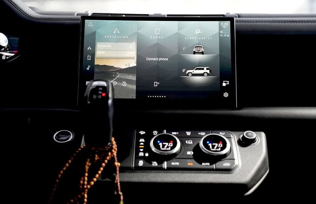 2022 Land Rover Defender thumbnail 5