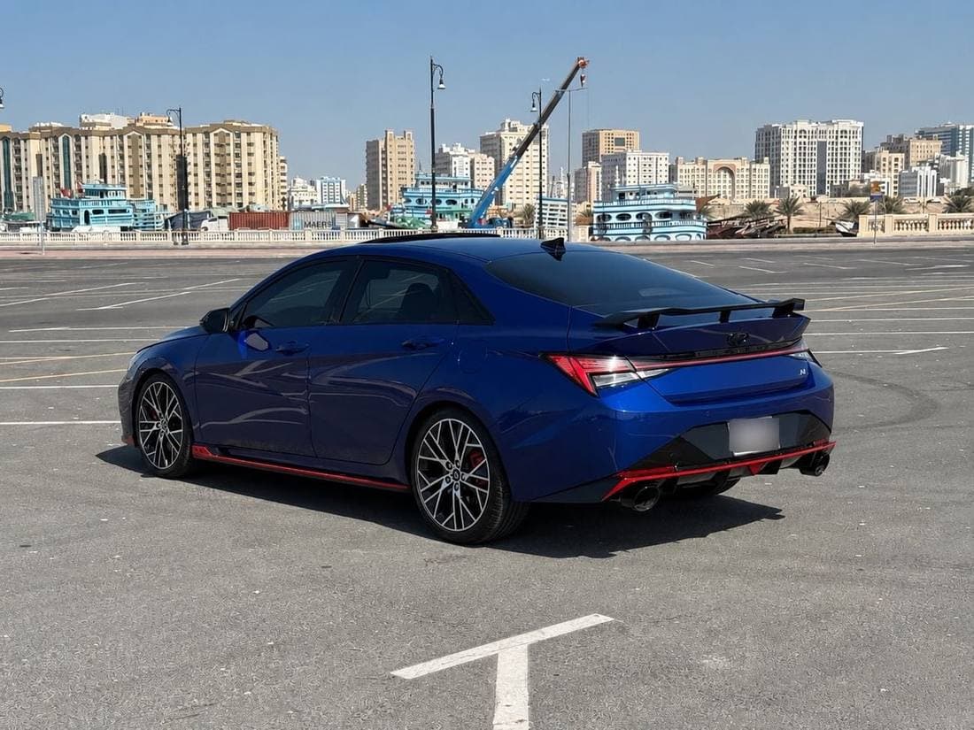 2022 Hyundai Elantra thumbnail 4