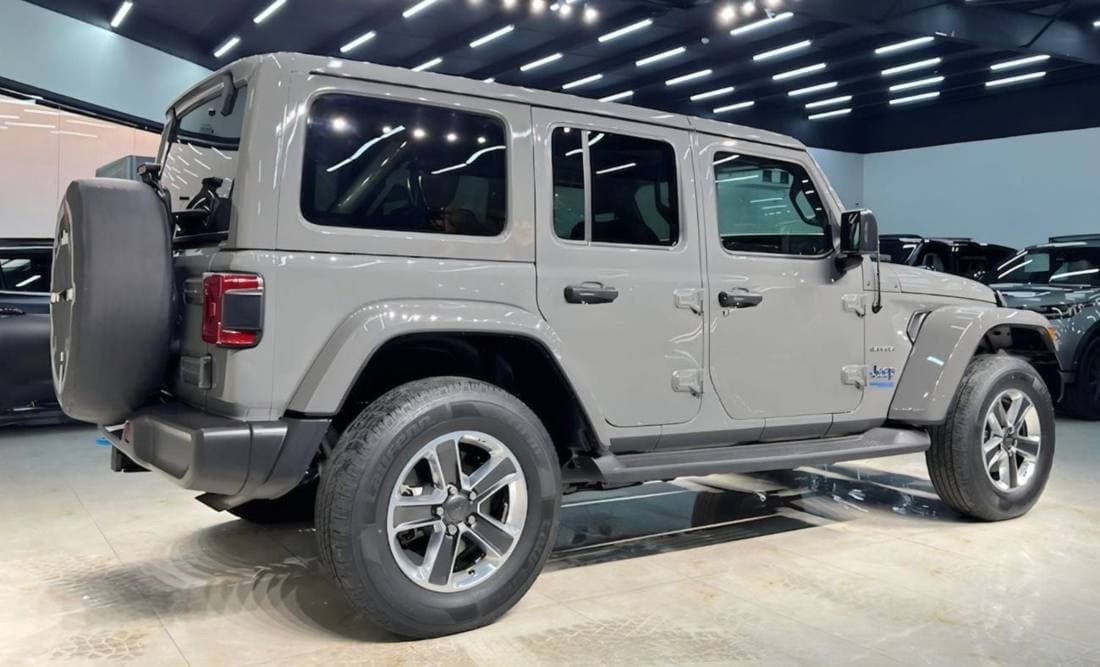 2022 Jeep Wrangler SAHARA thumbnail 6