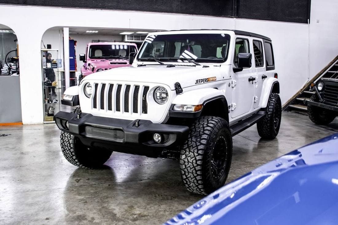 2020 Jeep Wrangler SPORT thumbnail 3