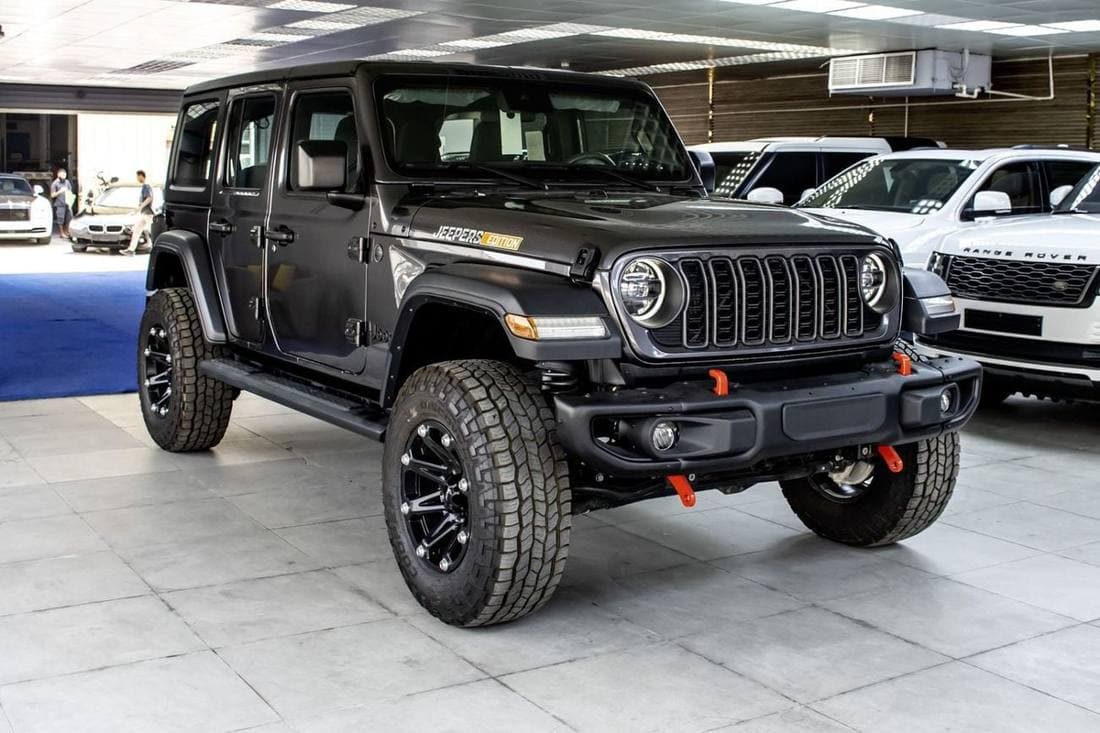 2024 Jeep Wrangler SPORT thumbnail 2