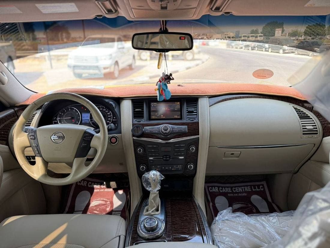 2014 Nissan Patrol SE PLATINUM CITY thumbnail 8