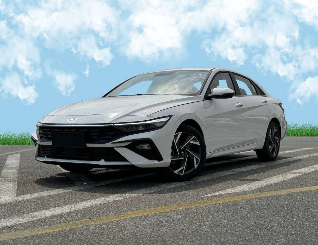 2025 Hyundai Elantra COMFORT