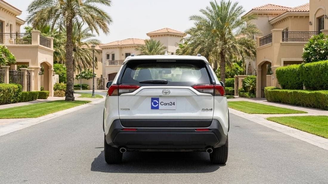 2025 Toyota RAV4 EX thumbnail 4