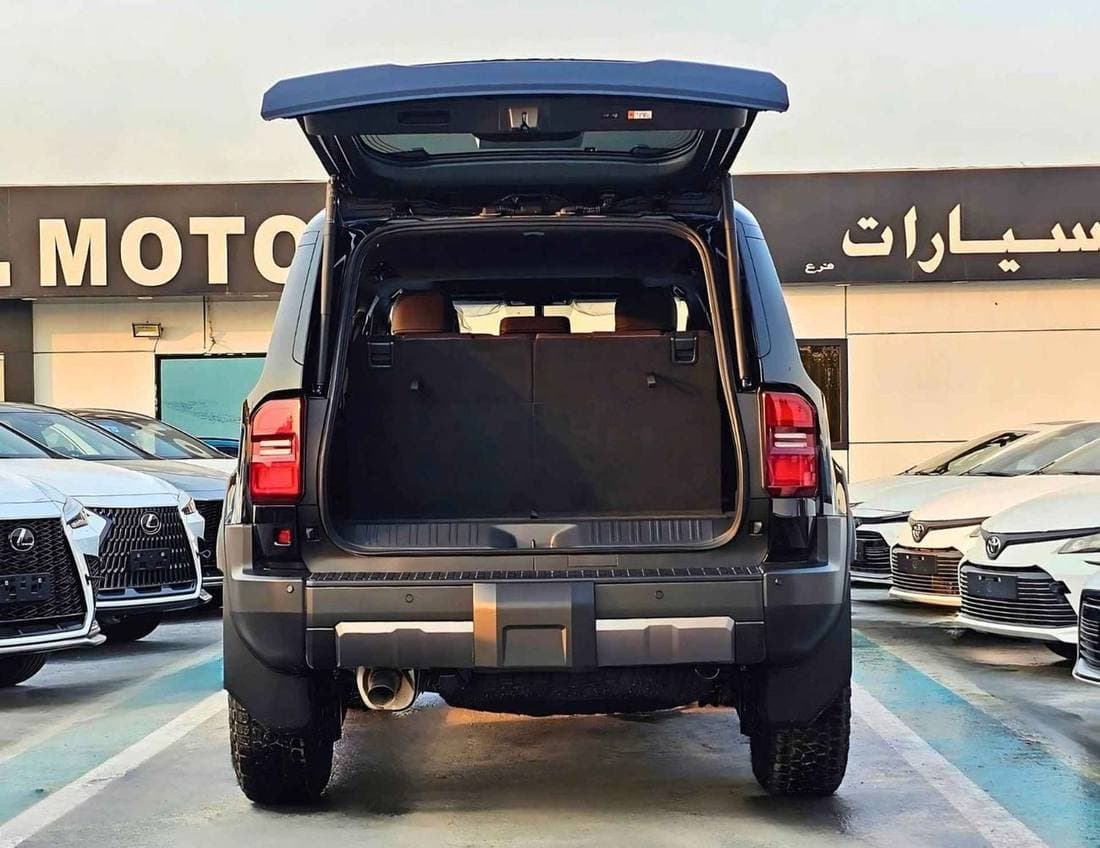 2027 Toyota Prado ADVENTURE thumbnail 4