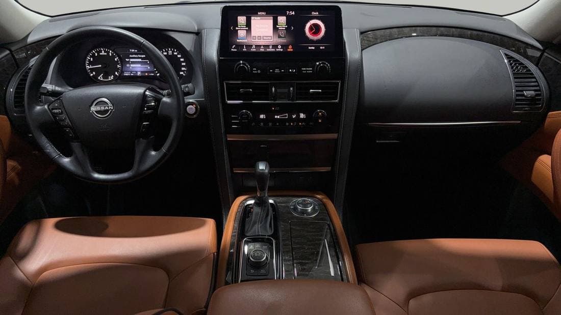 2024 Nissan Patrol LE T2 thumbnail 7