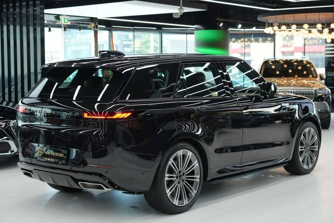 2026 Land Rover Range Rover Sport DYNAMIC SE P360 thumbnail 4