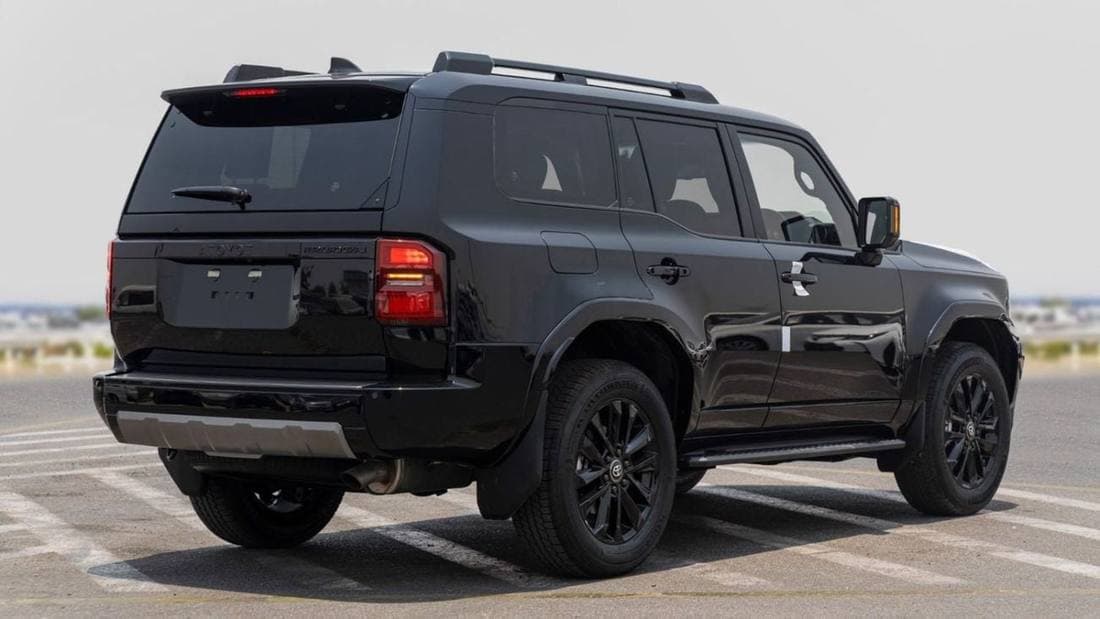 2025 Toyota Prado VXR thumbnail 5