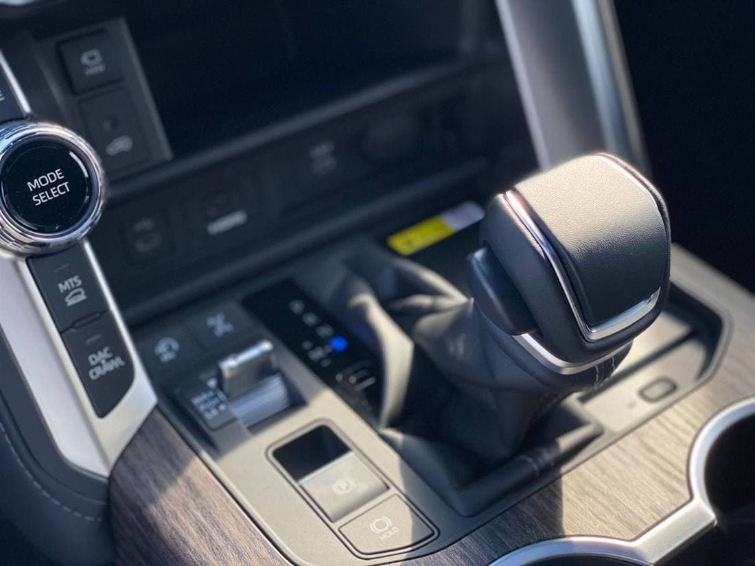 2026 Toyota Land Cruiser VX thumbnail 7