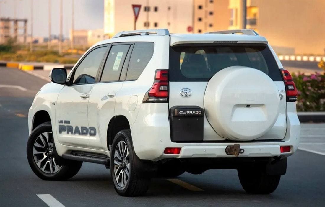 2022 Toyota Prado TX L thumbnail 8