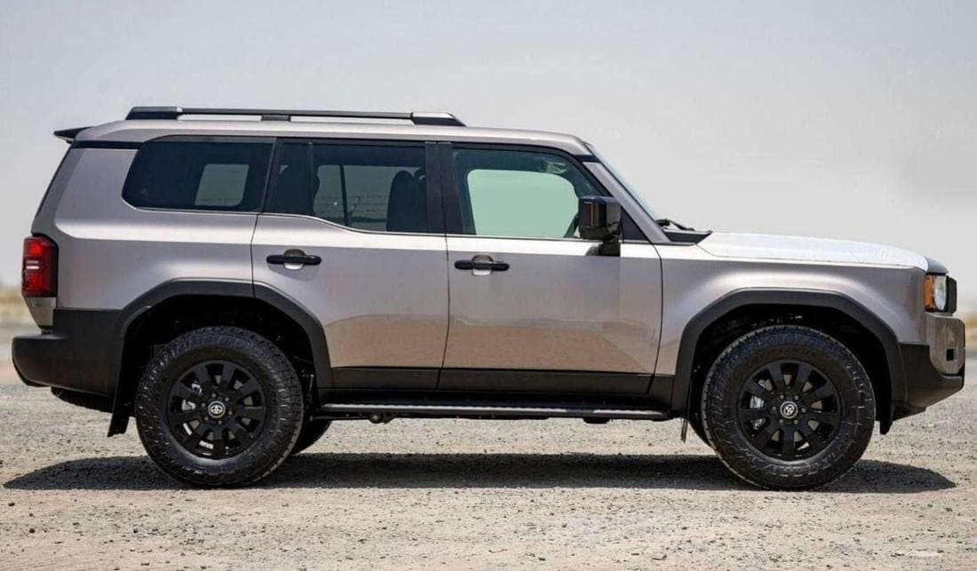 2025 Toyota Prado GXR thumbnail 8