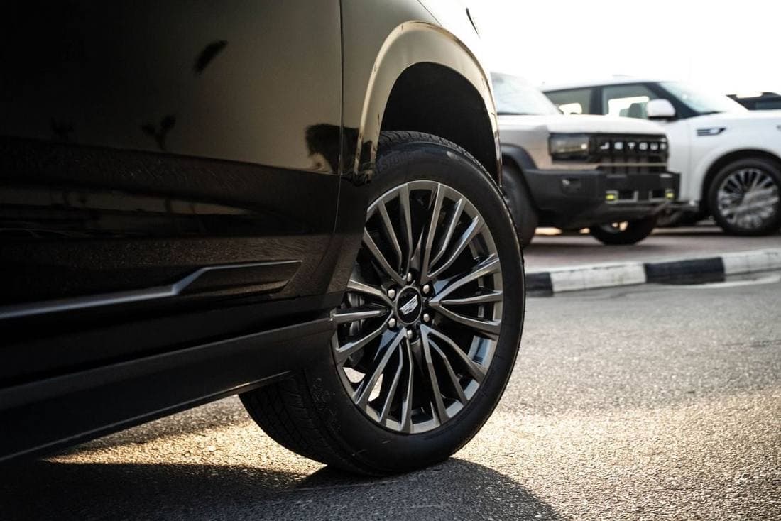 2025 Cadillac Escalade SPORT PLATINUM thumbnail 2