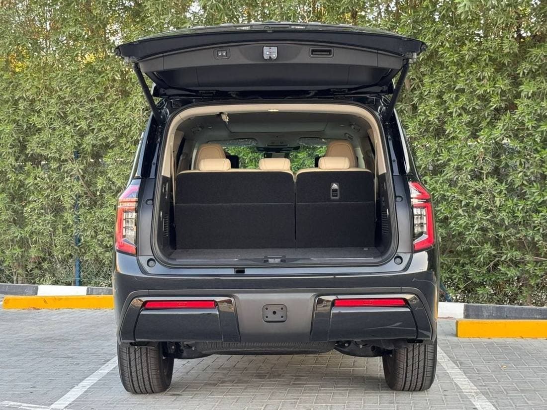 2026 Nissan Patrol LE PLATINUM CITY thumbnail 5