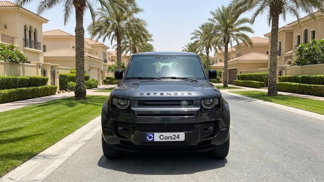 2024 Land Rover Defender thumbnail 6