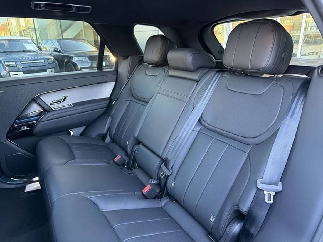 2025 Land Rover Range Rover Sport DYNAMIC SE P530 thumbnail 6