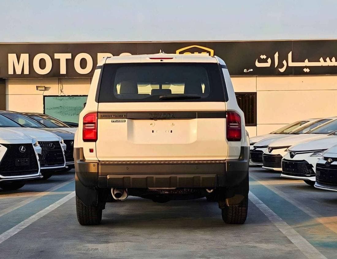 2025 Toyota Prado URBAN thumbnail 4