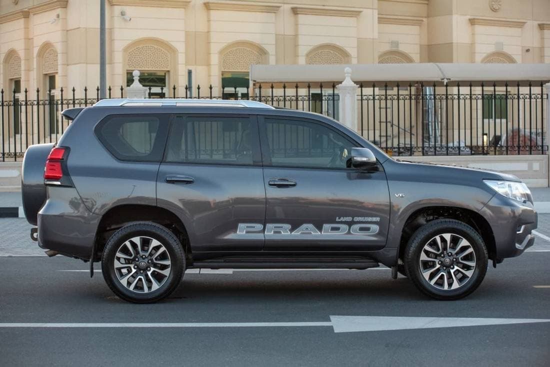 2022 Toyota Prado TX L thumbnail 7