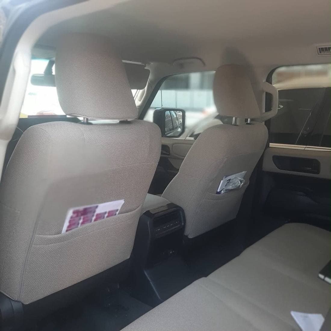 2024 Toyota Prado TXR thumbnail 7