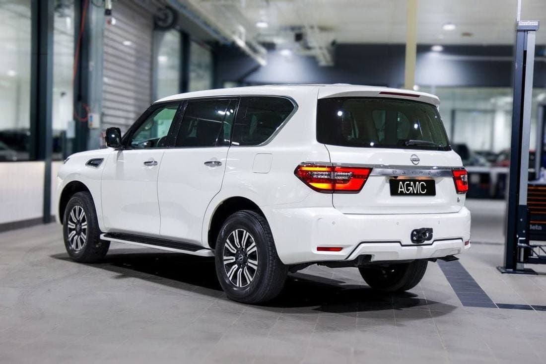 2024 Nissan Patrol XE thumbnail 6