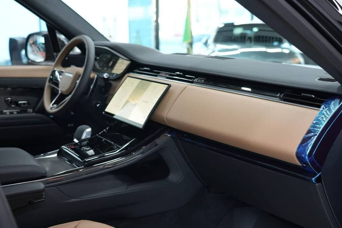 2026 Land Rover Range Rover Sport DYNAMIC SE P360 thumbnail 8