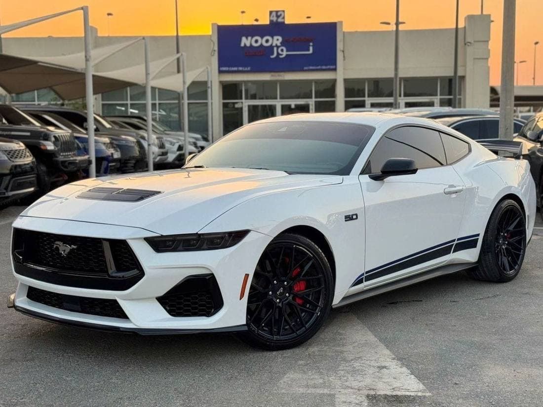 2024 Ford Mustang GT PREMIUM thumbnail 3