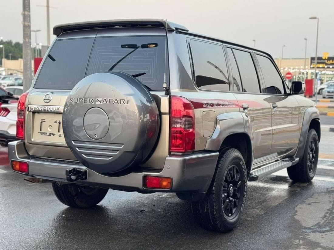 2020 Nissan Patrol SUPER SAFARI thumbnail 5