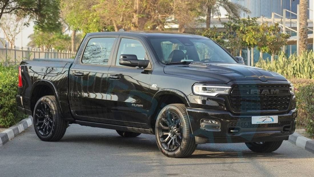 2026 RAM 1500 LIMITED thumbnail 4