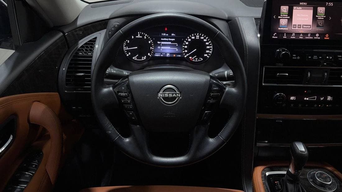 2024 Nissan Patrol LE T2 thumbnail 8