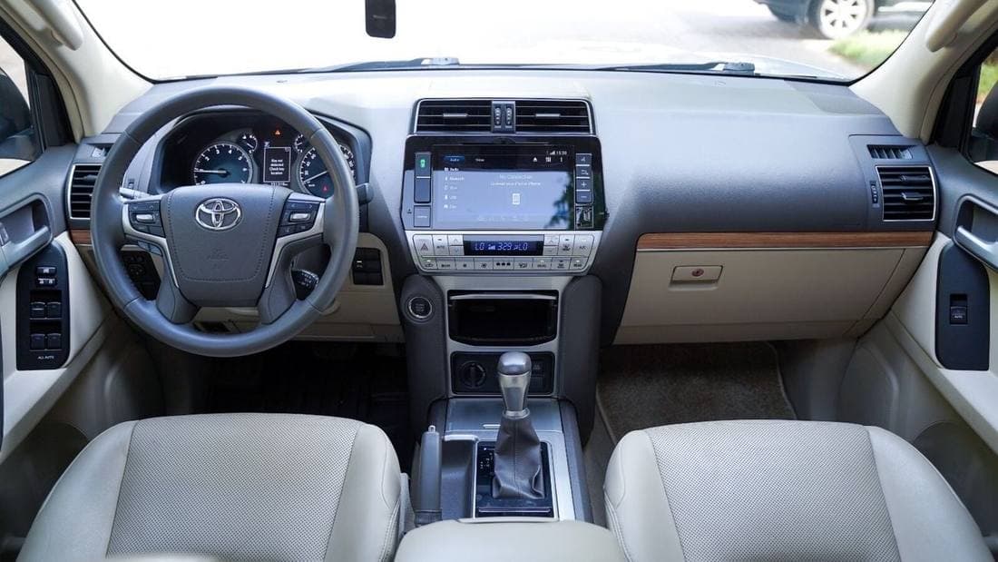 2020 Toyota Prado VXR thumbnail 8