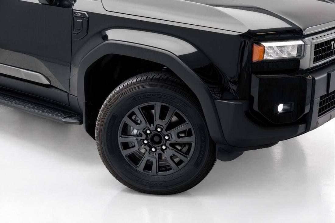 2027 Toyota Prado ADH thumbnail 2