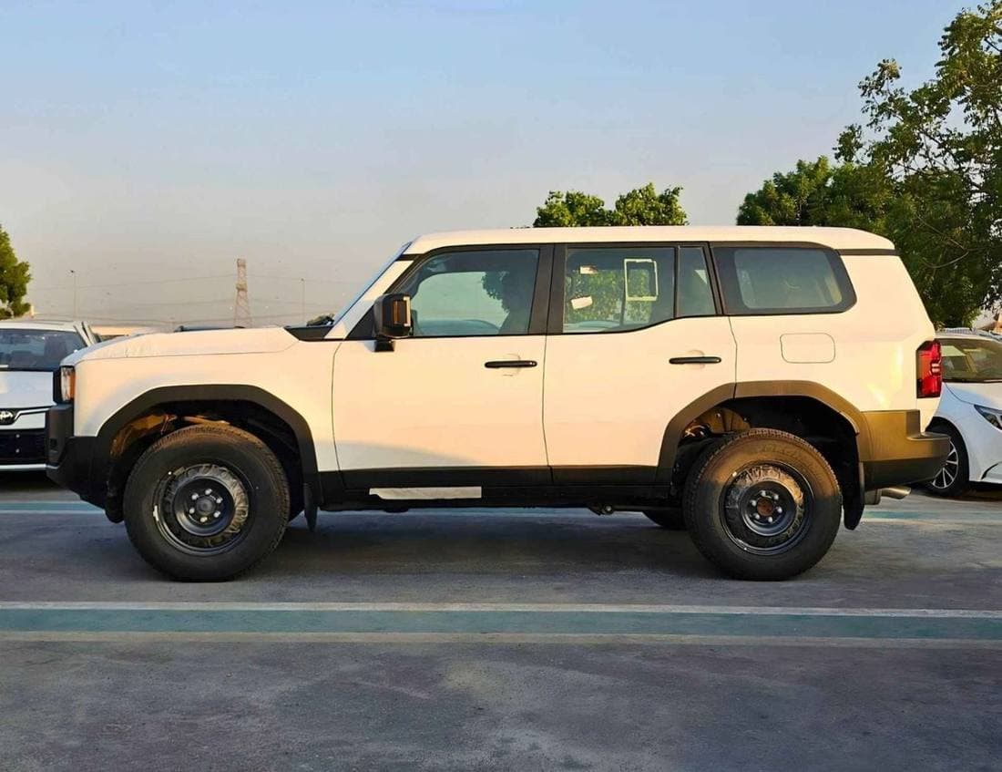 2025 Toyota Prado URBAN thumbnail 3