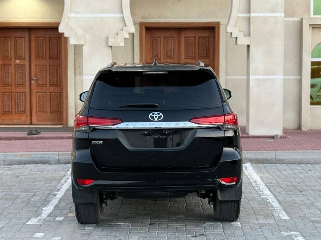 2020 Toyota Fortuner EXR thumbnail 7