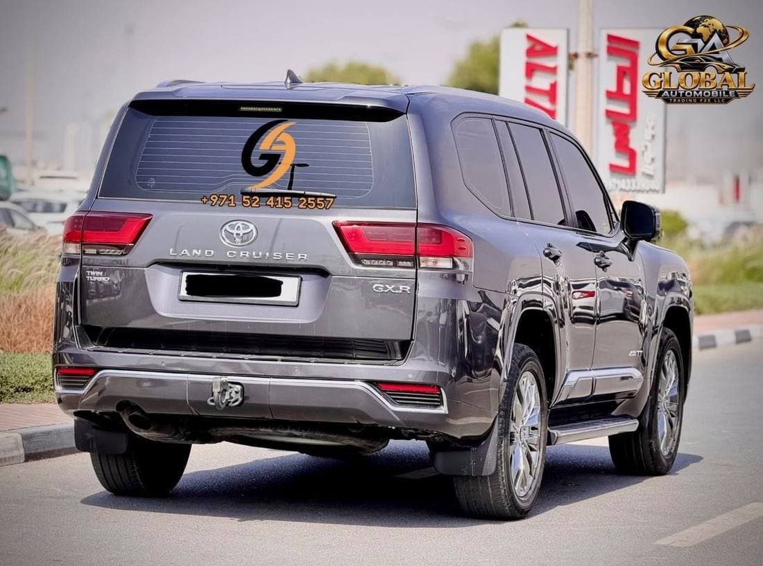 2022 Toyota Land Cruiser GXR thumbnail 4