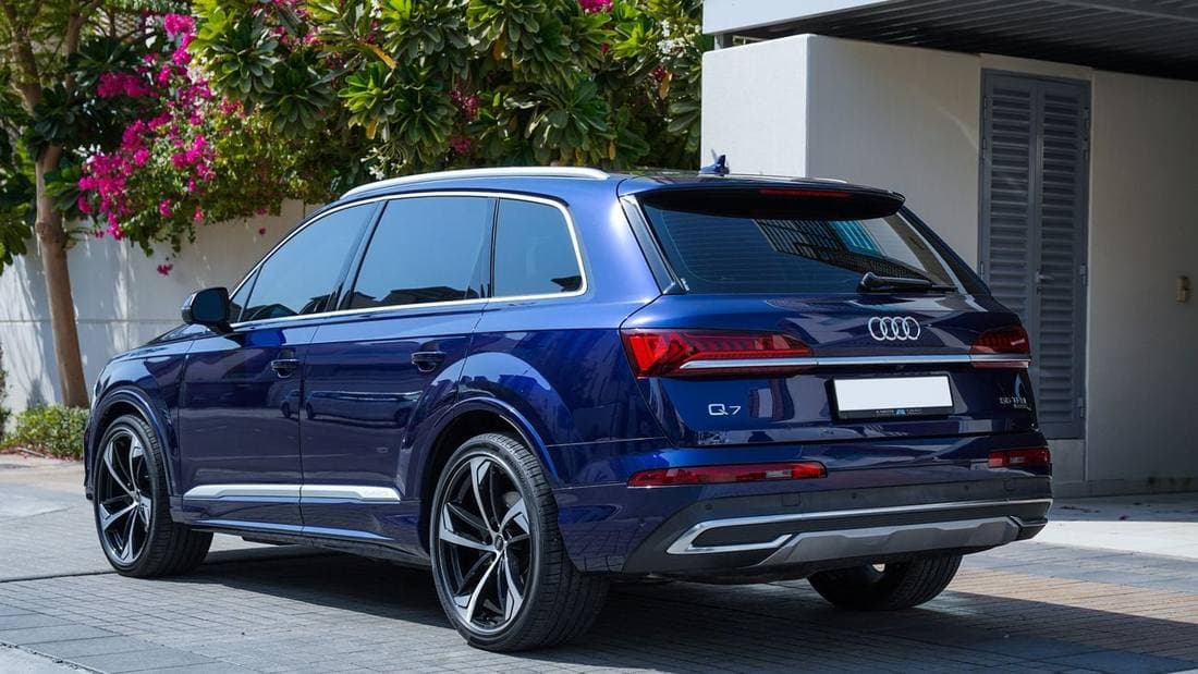 2022 Audi Q7 55 TFSI S LINE LUXURY thumbnail 3