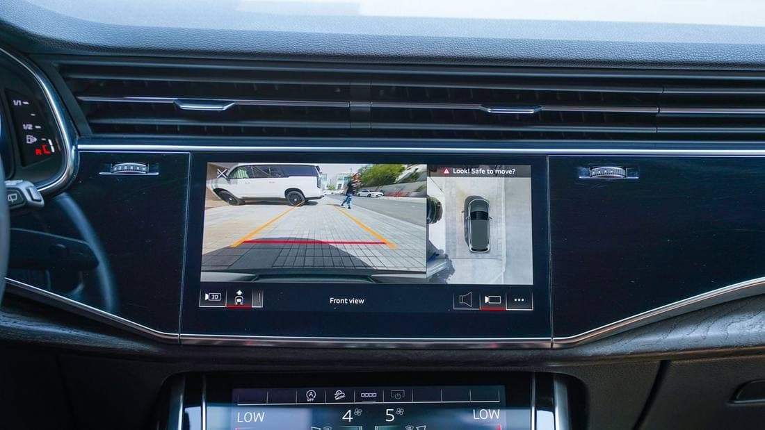 2022 Audi Q7 55 TFSI S LINE LUXURY thumbnail 6