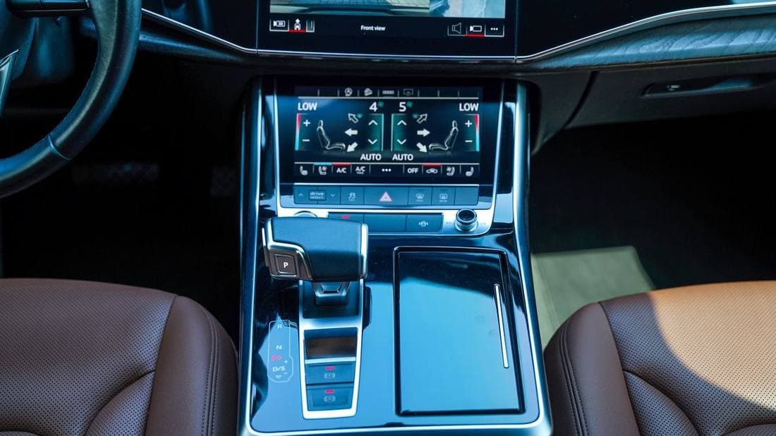 2022 Audi Q7 55 TFSI S LINE LUXURY thumbnail 7
