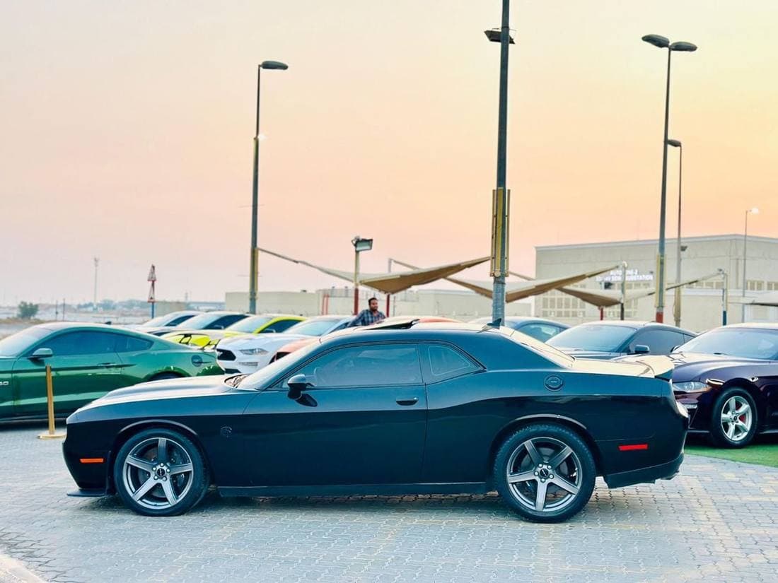 2022 Dodge Challenger thumbnail 8