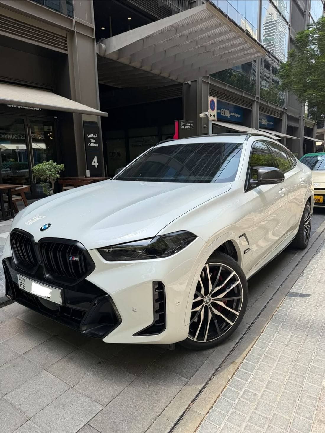 2025 BMW X6 M60i LUXURY
