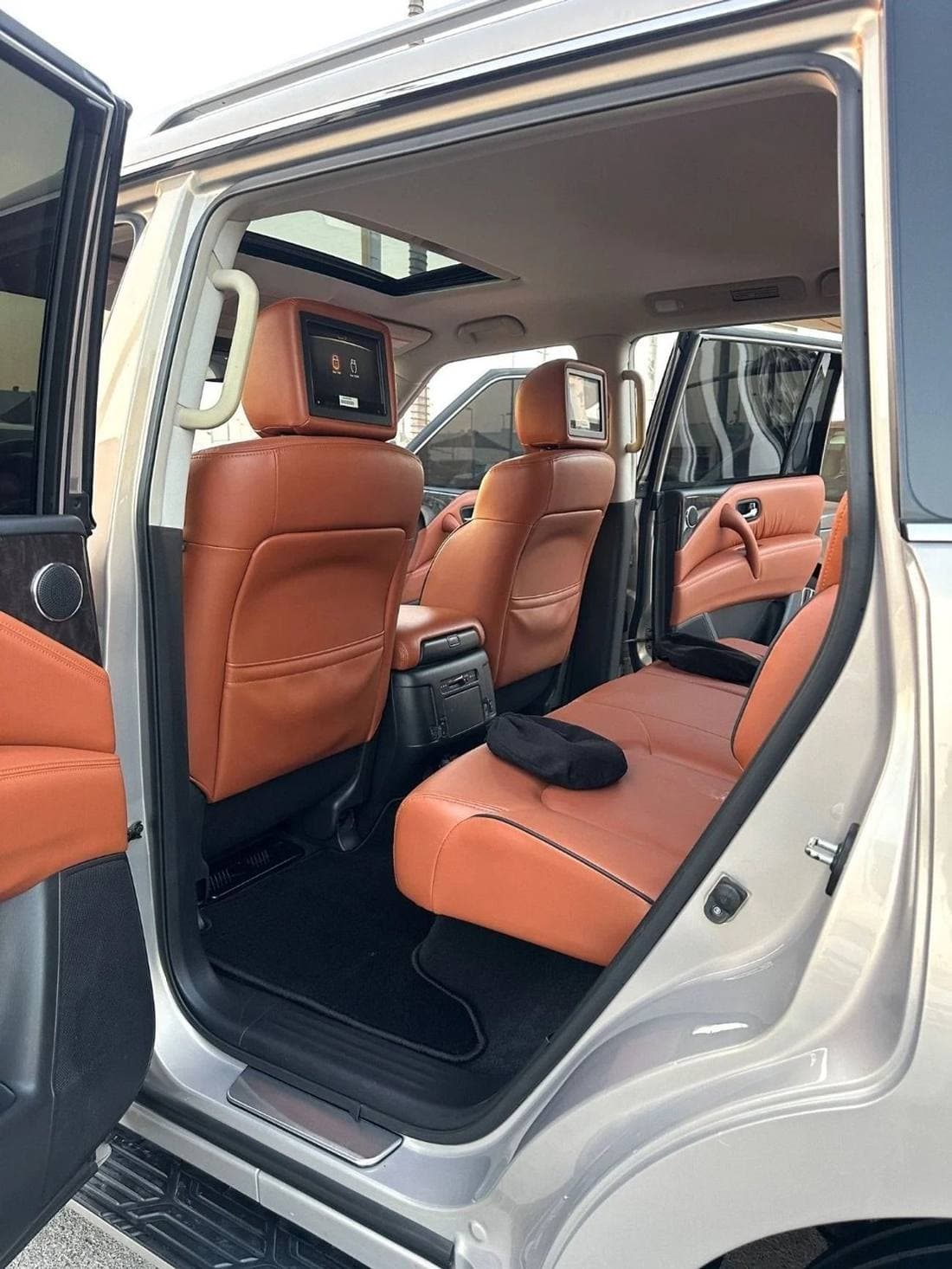2021 Nissan Patrol SE PLATINUM CITY thumbnail 8