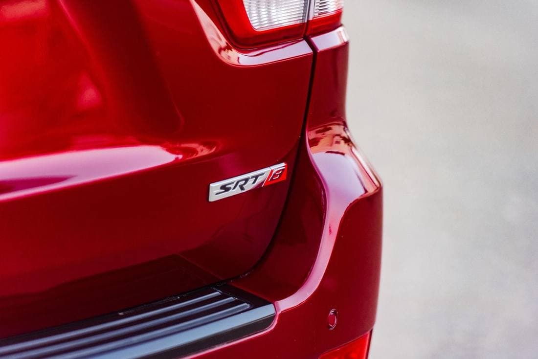 2013 Jeep Grand Cherokee SRT8 thumbnail 5