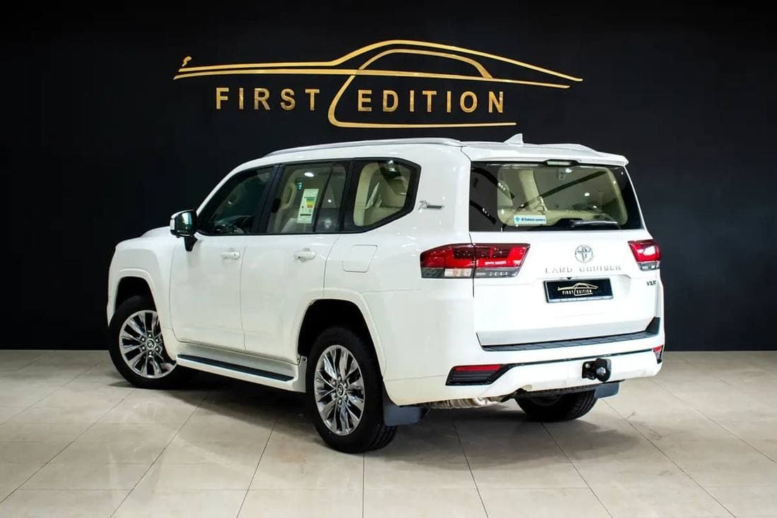 2023 Toyota Land Cruiser GXR thumbnail 5