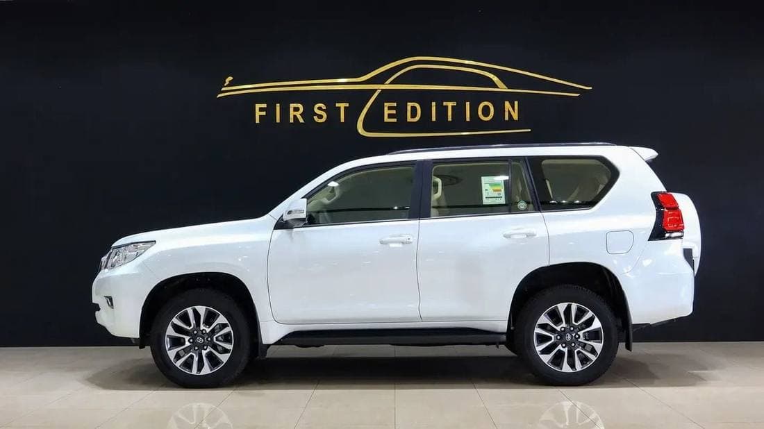2023 Toyota Prado GXR thumbnail 3