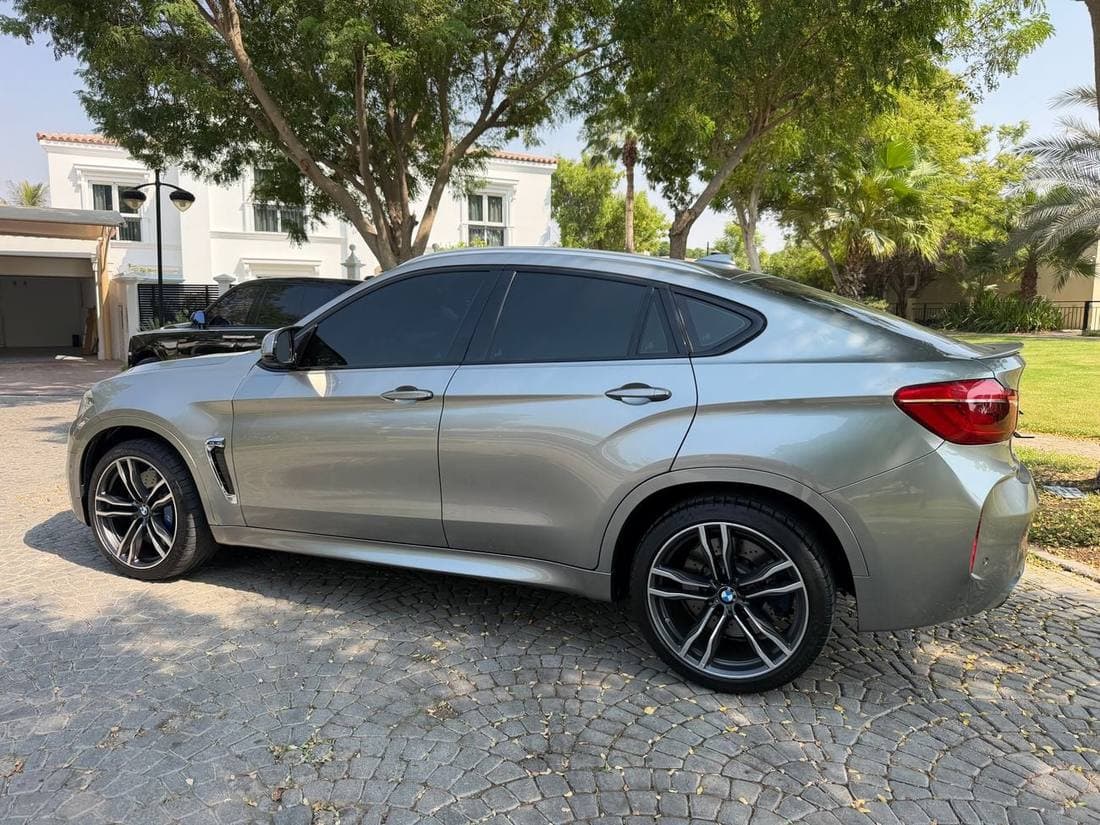 2016 BMW X6 50i M SPORT thumbnail 4