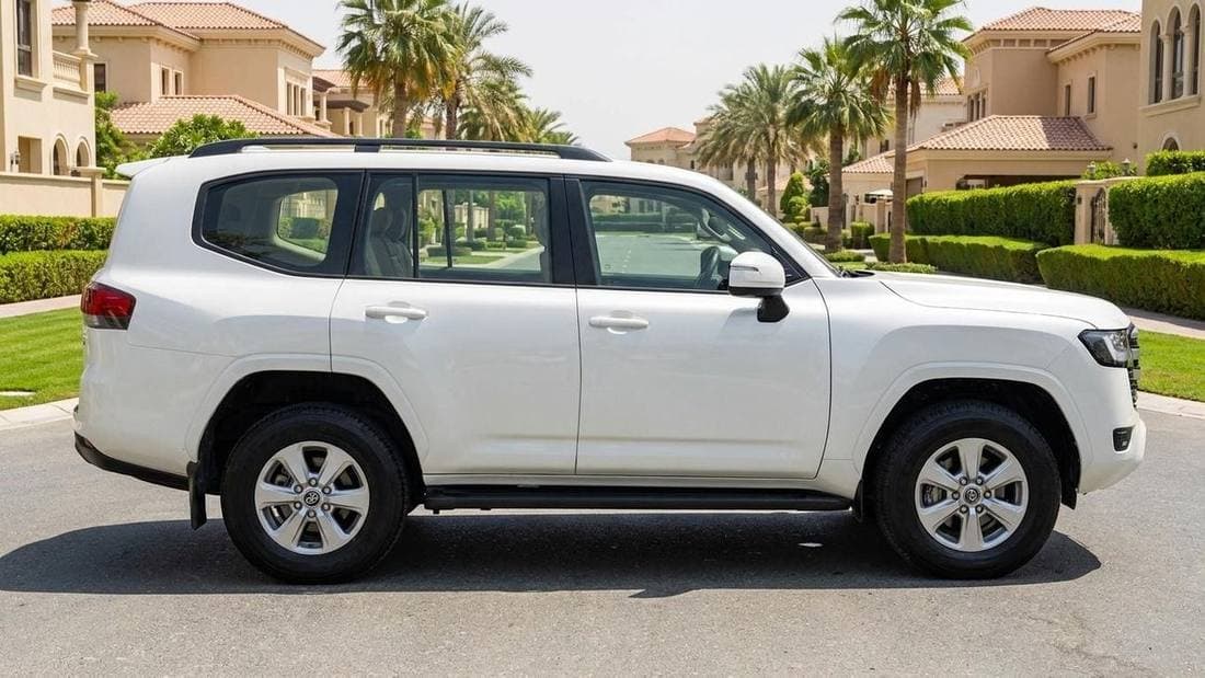 2024 Toyota Land Cruiser EXR thumbnail 3