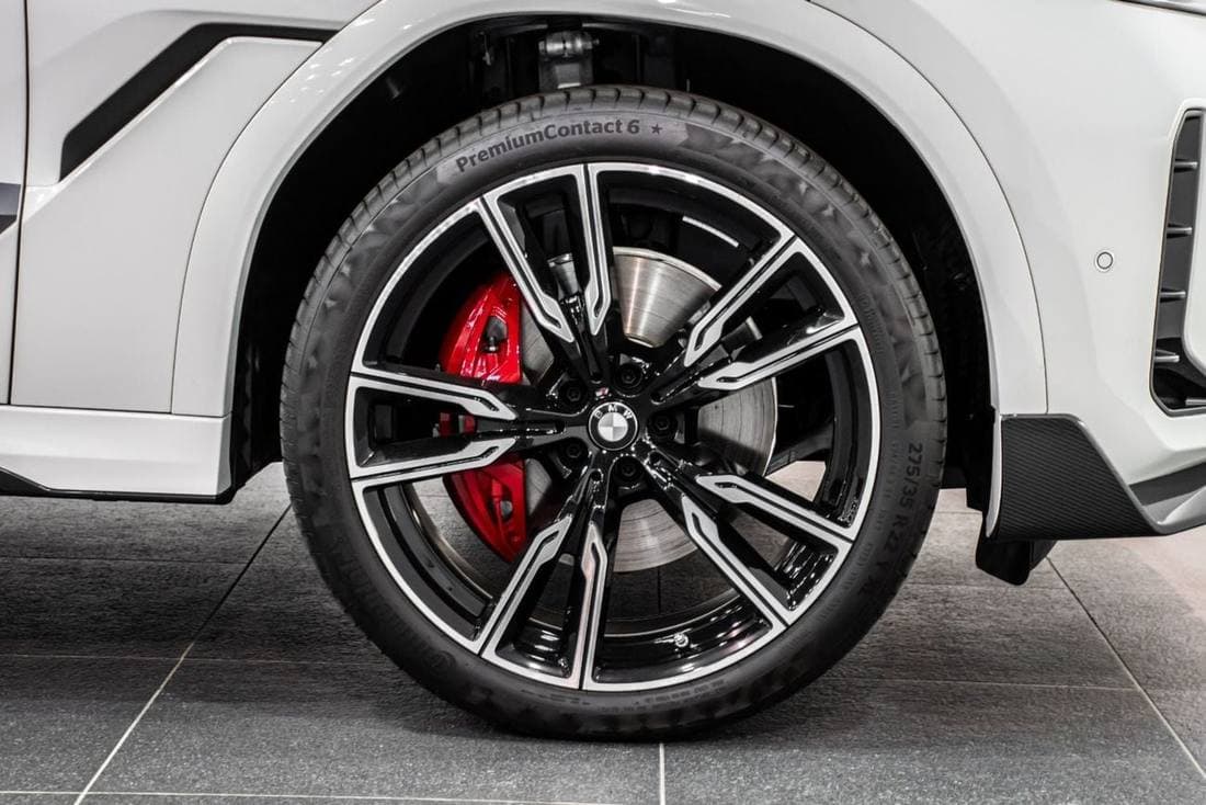 2026 BMW X6 XDRIVE40i LUXURY M SPORT PACKAGE thumbnail 4