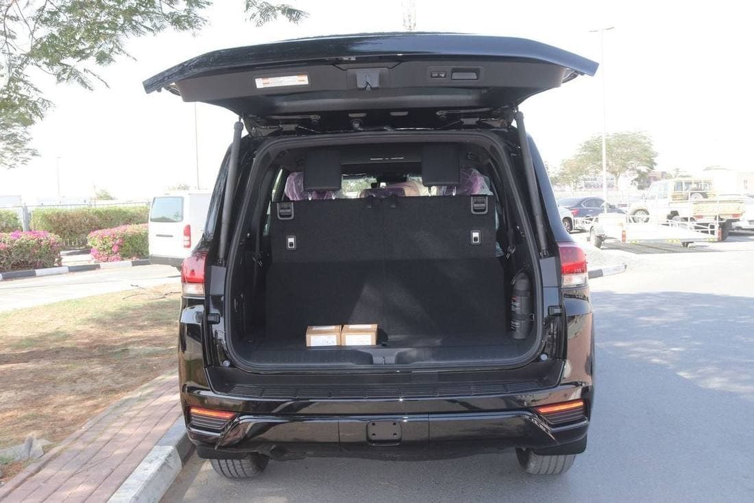 2026 Toyota Land Cruiser thumbnail 6