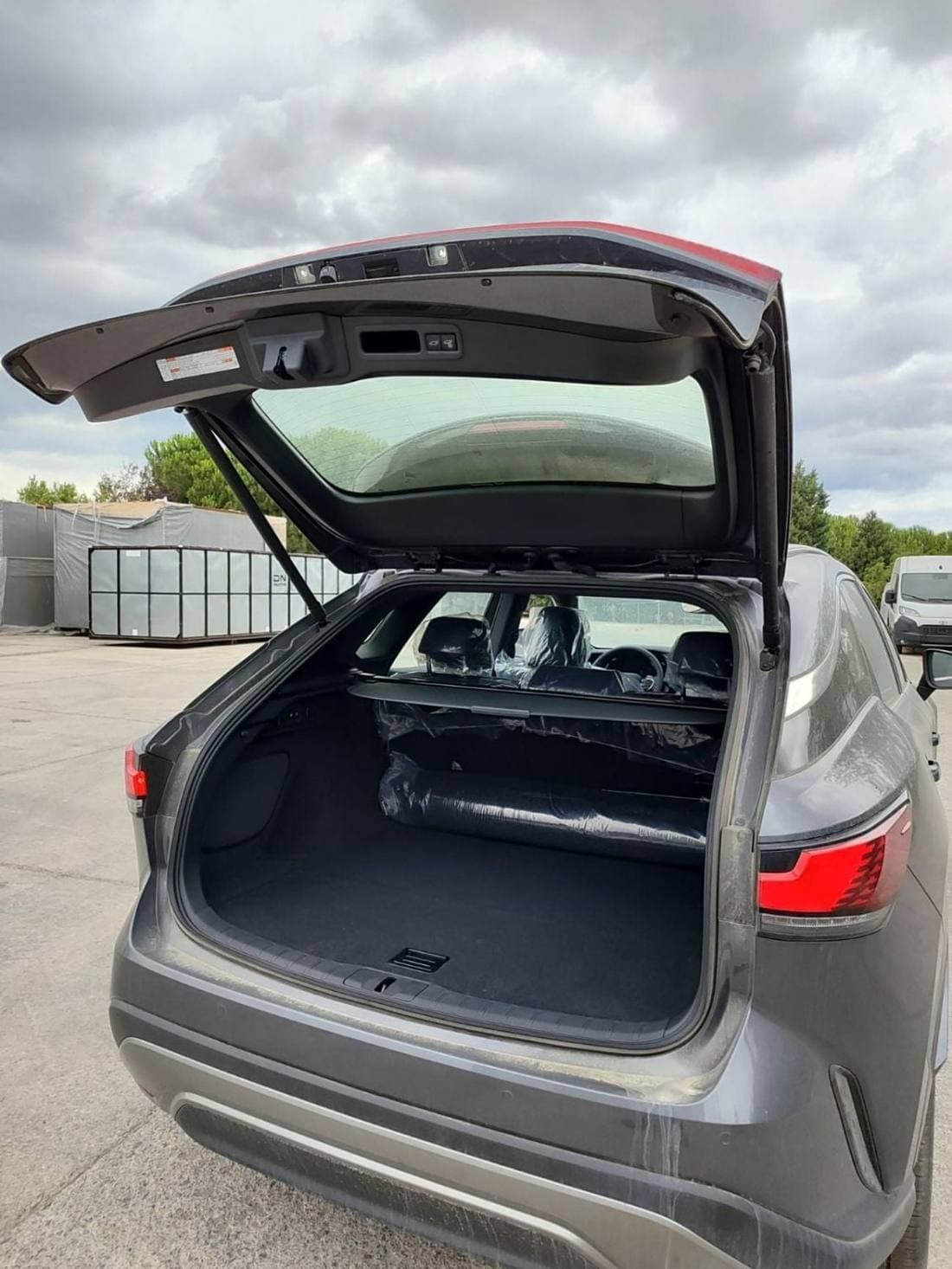 2025 Lexus RX350 2.5L HYBRID thumbnail 8