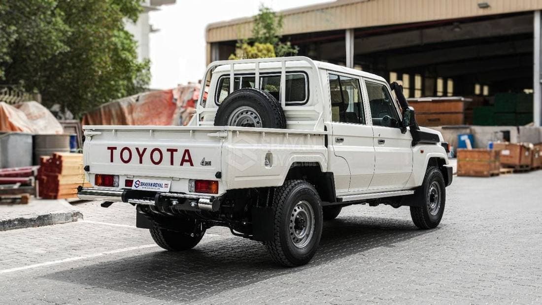 2026 Toyota Land Cruiser Pick Up Standard_E thumbnail 5